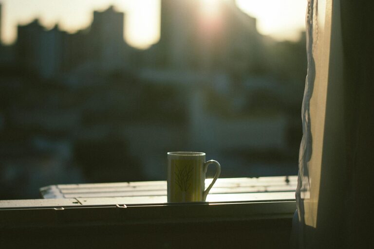 7 Ideas for Peaceful Weekend Mornings to Start Your Day Right